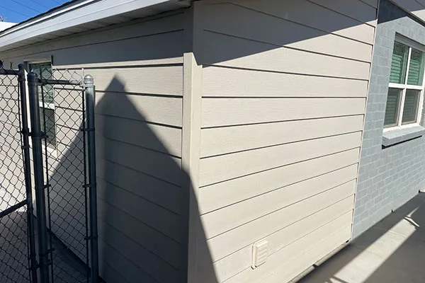 Finished lap siding corner on a Salt Lake City, UT home
